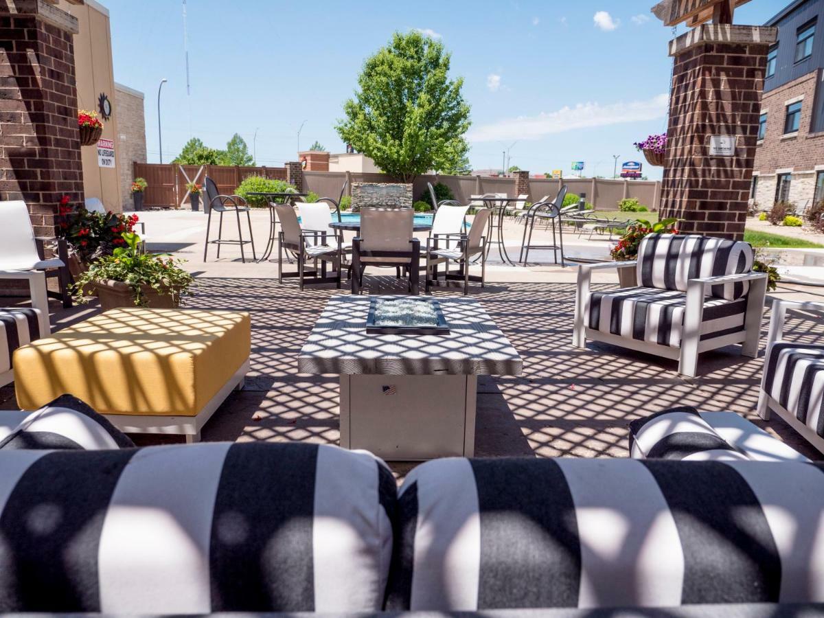 The Catfish Bend Inn & Spa Burlington Exteriör bild